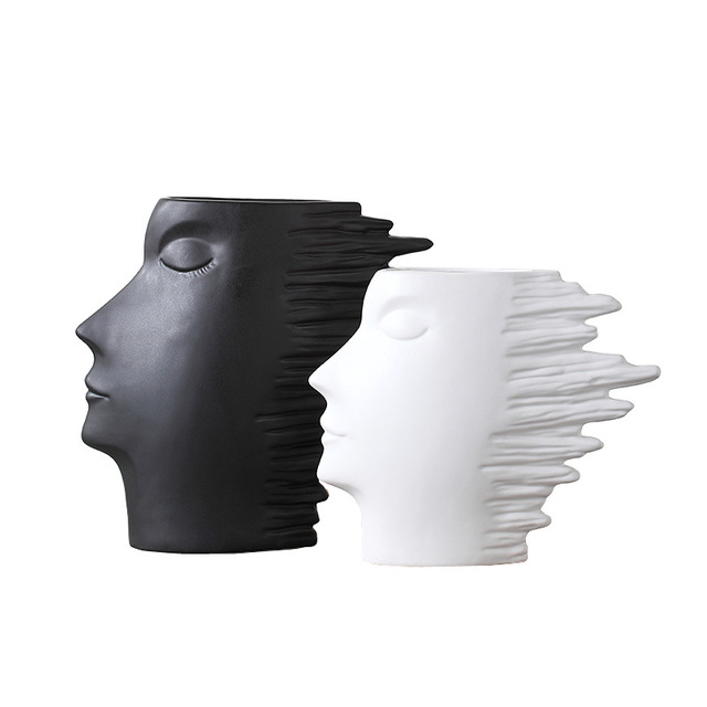 Vase Abstrait Minimaliste